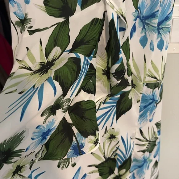 Banana Republic Sleeveless Long Ruffle Dress White Blue Green Size 4 - Picture 5 of 5